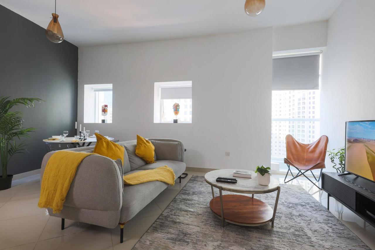 Enticing Space With Marina View Near The Beach! Dubai Bagian luar foto