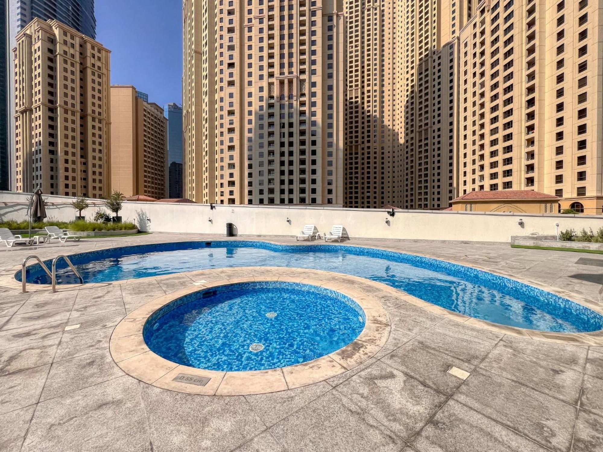 Enticing Space With Marina View Near The Beach! Dubai Bagian luar foto